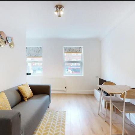 New Spacious 1 Bed Studio Flat In Aldgate Apartment Londra Exterior foto