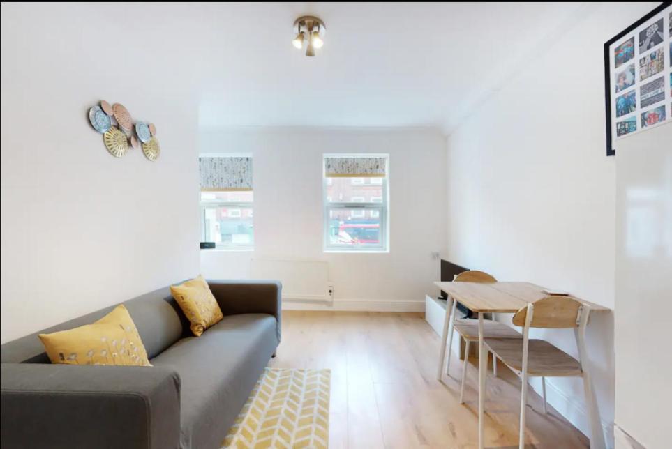 New Spacious 1 Bed Studio Flat In Aldgate Apartment Londra Exterior foto